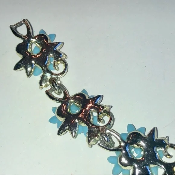 Vintage Silver Tone Blue 3D Flower CZ Rhinestone Classic 50s 60s Boho Bracelet - Picture 7 of 7